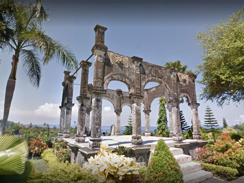Lempuyang Temple, Tirta Gangga, Taman Ujung Private tour.